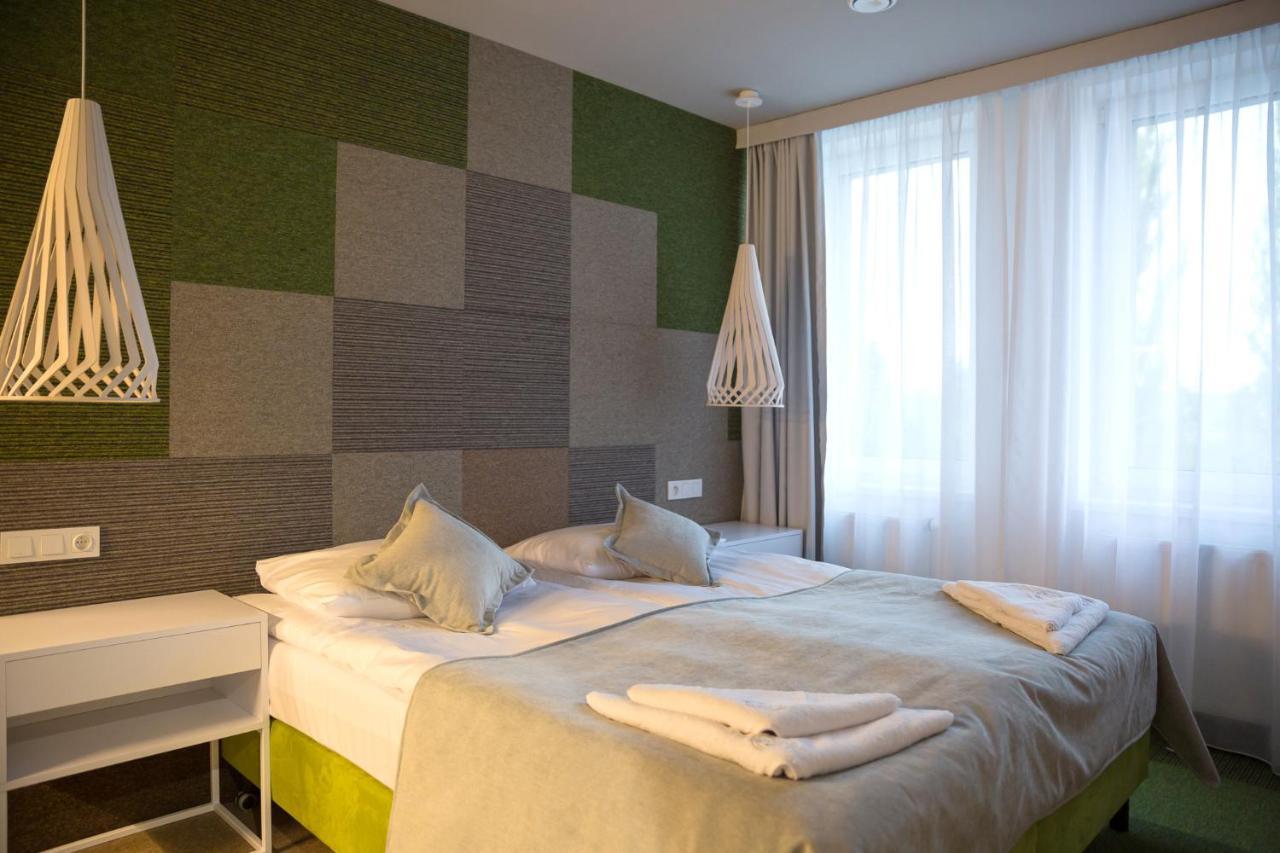 Hotel Quattro Щецінек Екстер'єр фото