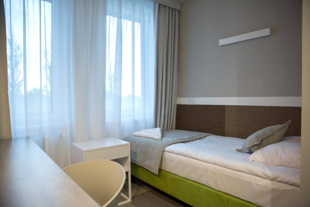 Hotel Quattro Щецінек Екстер'єр фото